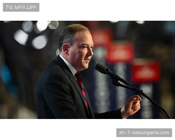 又是公开文件炸弹，马斯克出现在爱泼斯坦档案中，马斯克艾斯伯格